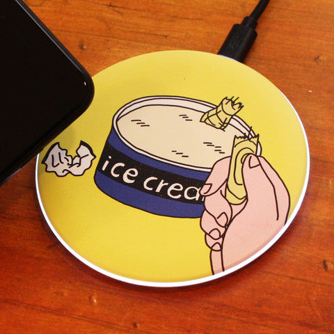 固いアイスに負けたスプーン | 充電器 イエロー