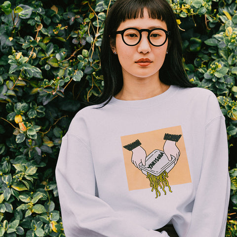 正念場を迎えたカップ焼きそば | スウェット ホワイト