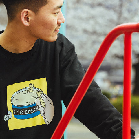 固いアイスに負けたスプーン | スウェット ブラック