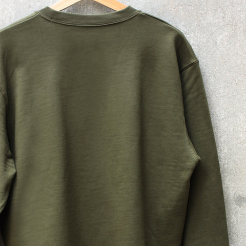 固いアイスに負けたスプーン | スウェット ライトオリーブ