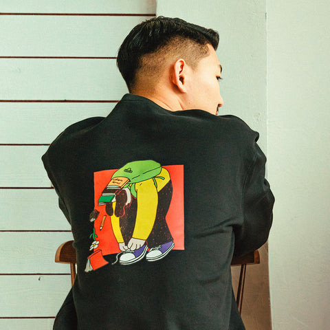 靴紐結んでたら鞄から中身出てきた | スウェット ブラック